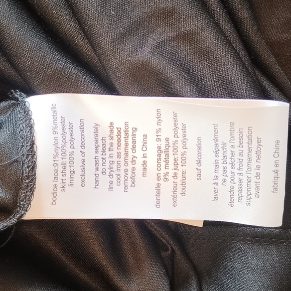 New David's Bridal Dress 16 wide - Picture 8 of 9